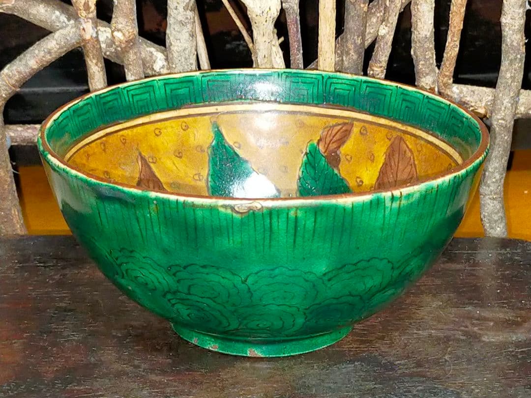 ♥九谷♥　青手　桃の絵　茶碗　桐箱付き　骨董　古玩