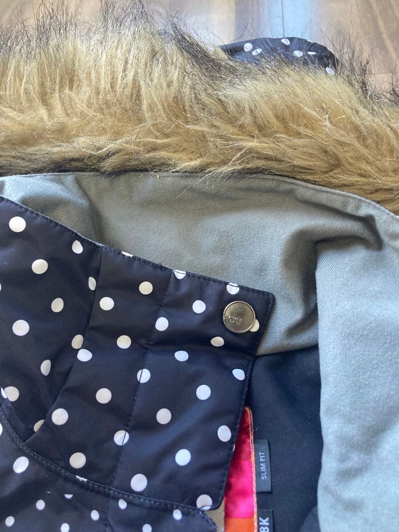 【ROXY】スノーボードウェア　上下セット　M　８K防水　スキーにも