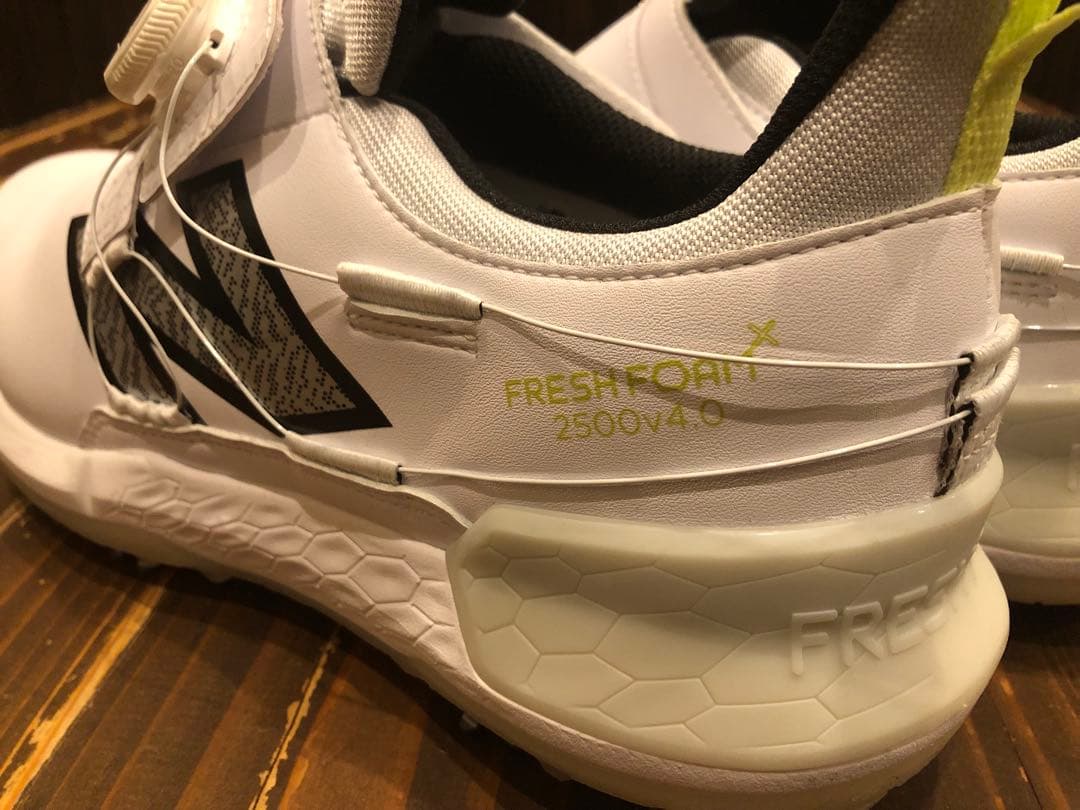 ニューバランス　ゴルフシューズ　UGB2500B FRESH FORM V4.0