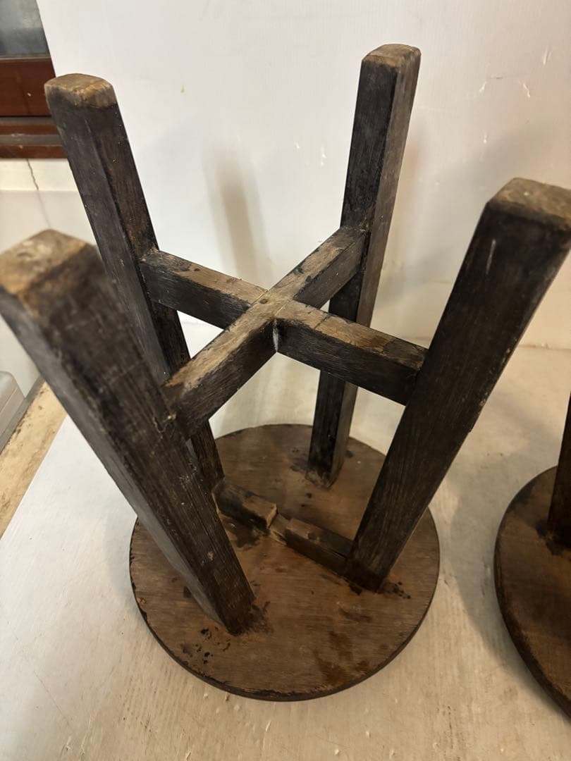 【希少2個セット‼️】昭和レトロ アンティーク ヴィンテージ風 丸椅子