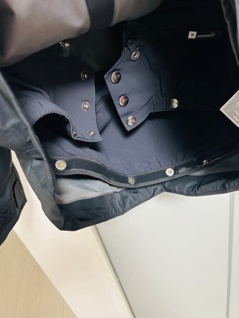 新品未使用 Norrona Lofoten GORE-TEX JKT BLK M