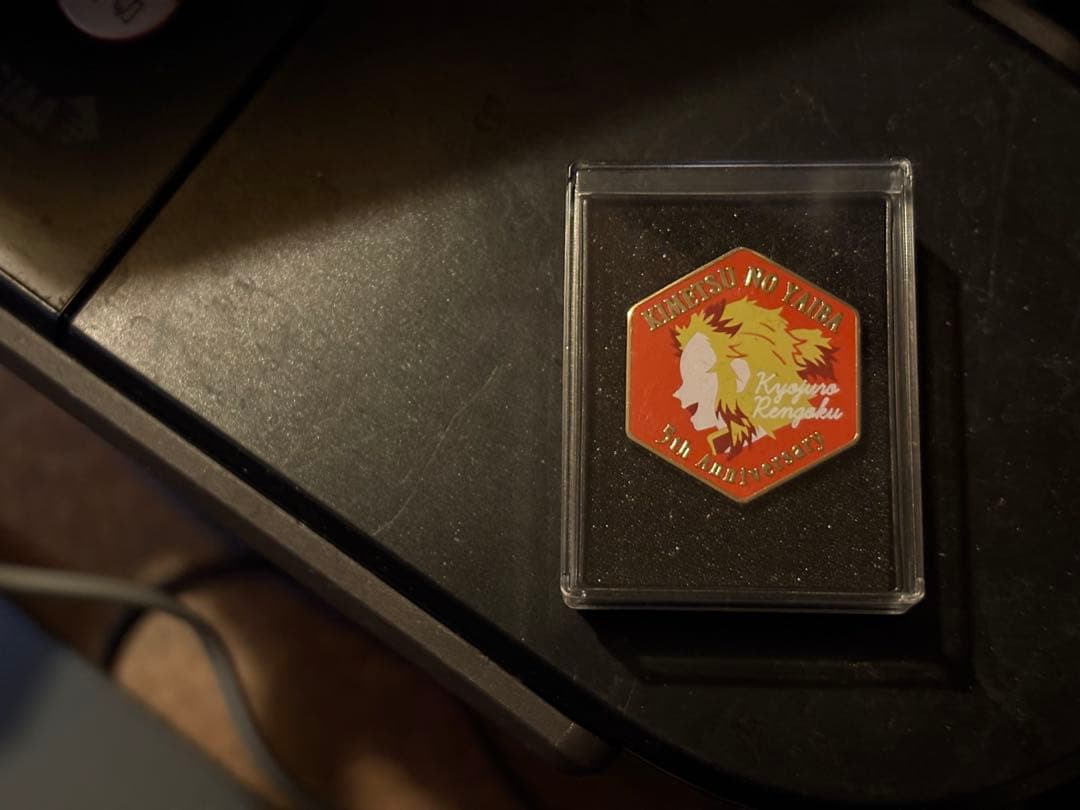 鬼滅の刃　伍周年記念祭　キャラクターモチーフピンズ　煉獄杏寿郎