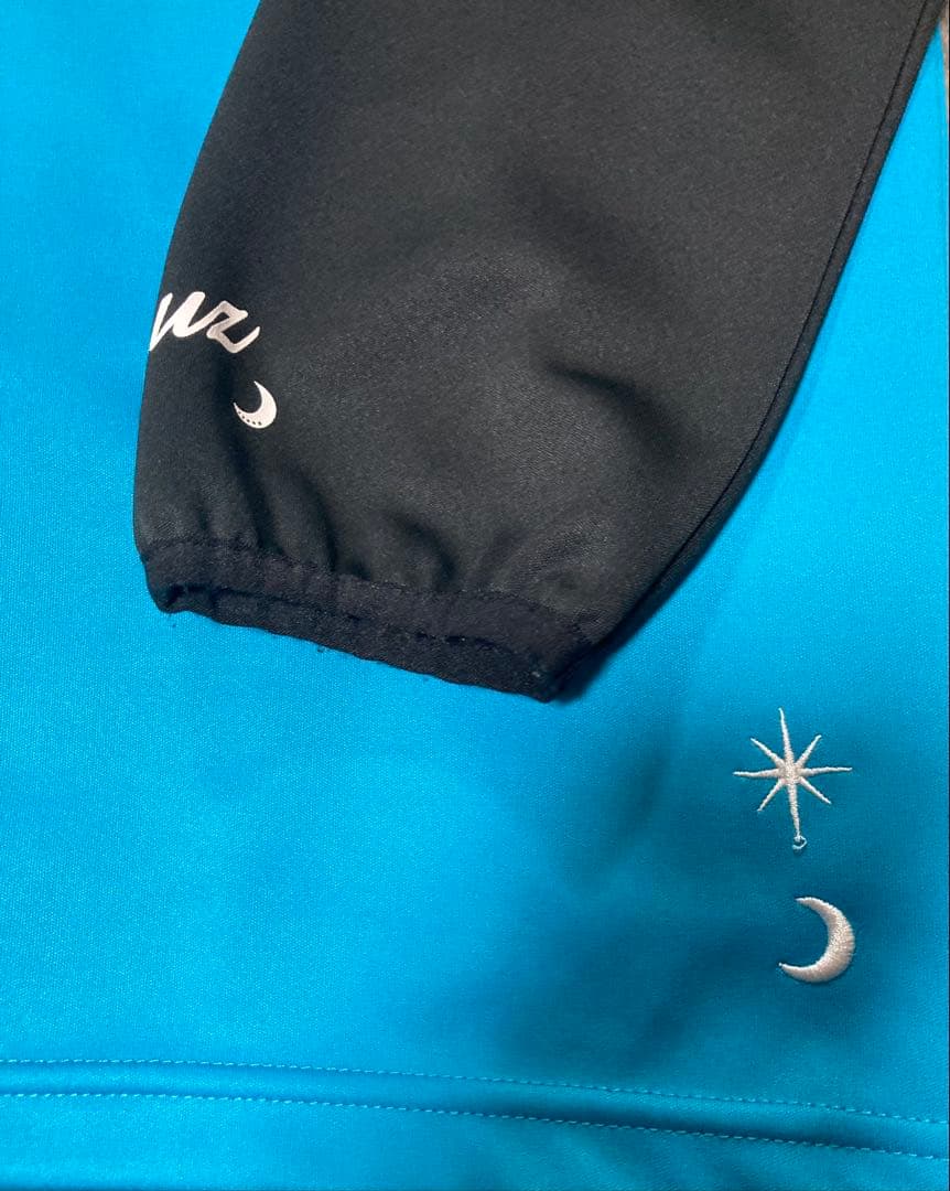 ルースイソンブラ ジャージ上下セット Ｌサイズ