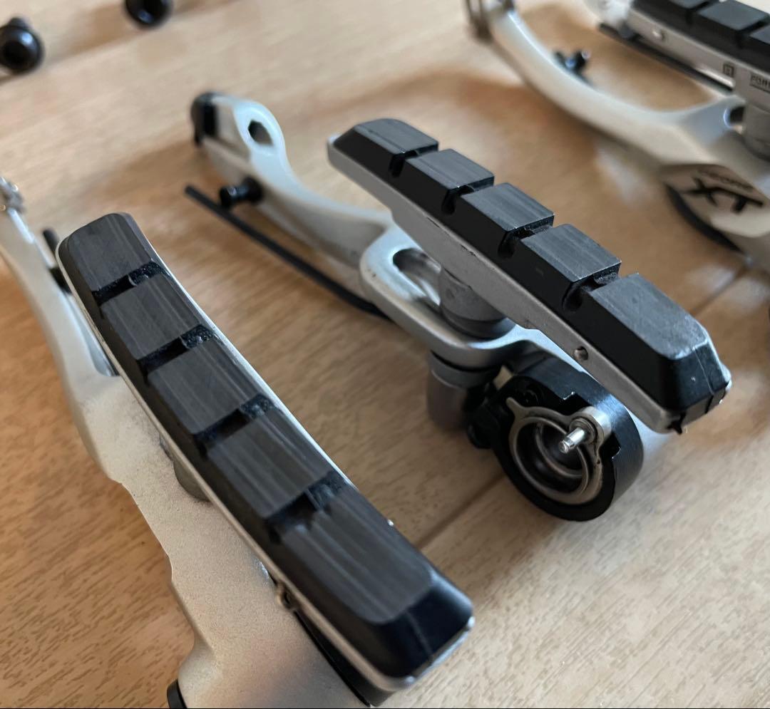 SHIMANO BR-T780 Vブレーキ Deore XT シルバー　1台分