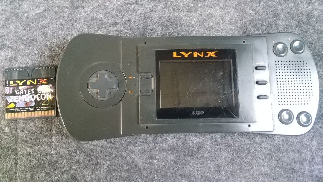 ATARI LYNX アタリ リンクス本体 ソフト付き レトロゲー