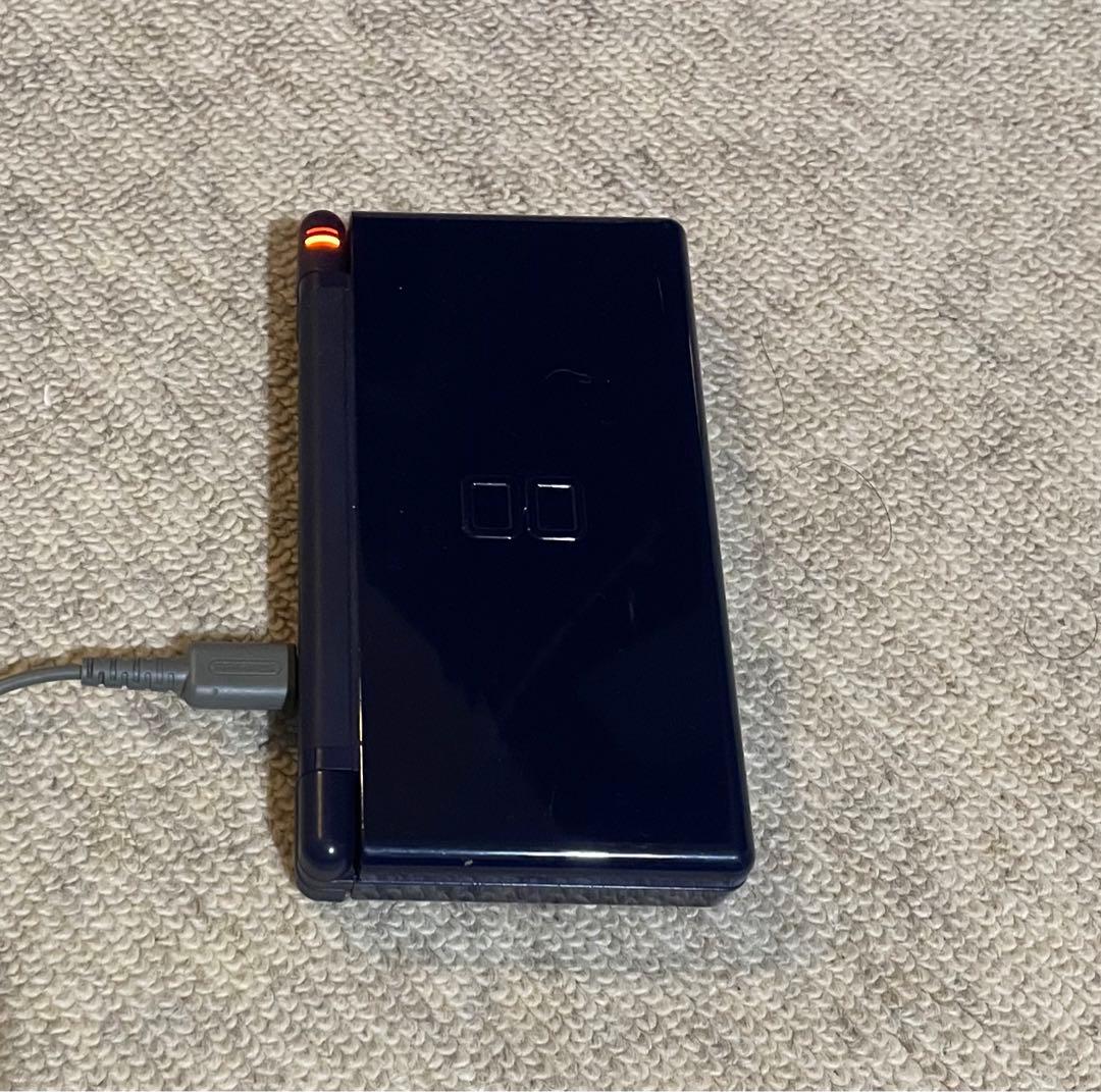 ★本体＆ソフト★Nintendo DS_箱有　スーパーマリオ64 など4本