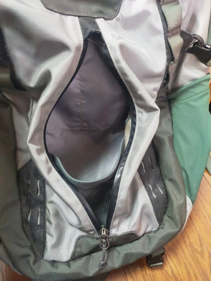 patagonia フィッシング　スイートパック　ベスト未使用 　登山　釣り