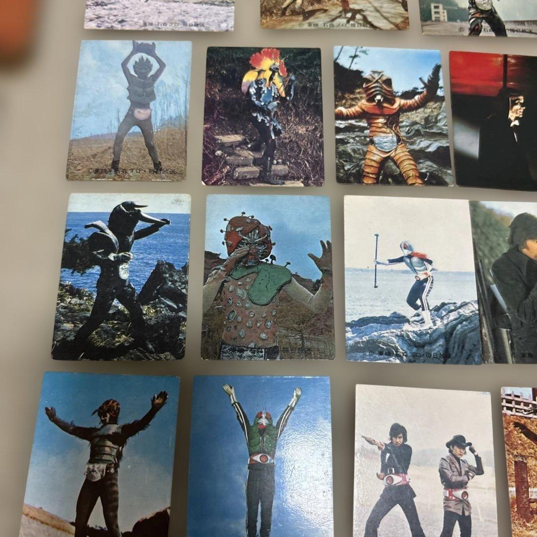 【昭和】カルビー 仮面ライダーカード64枚とアルバム5冊