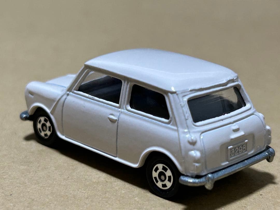 トミカ ミニクーパー 輸出仕様 アイボリー