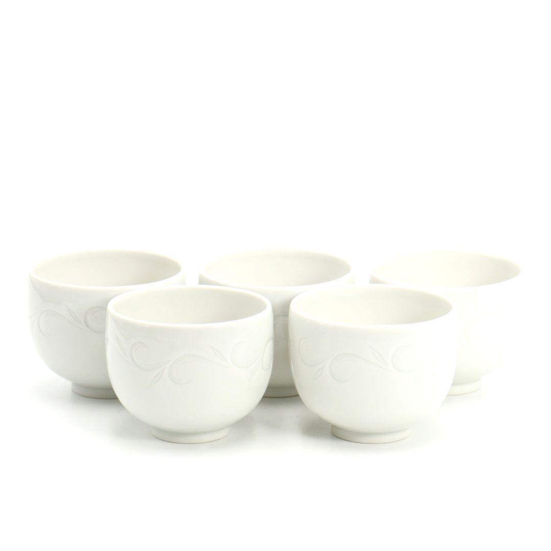 林敏夫作 白磁唐草文湯呑 五客 共箱 板谷波山弟子 茶器 共箱　C695　DD