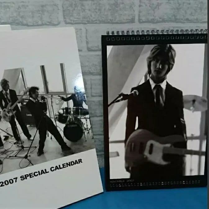 東方神起＊ユノ★激レア★直筆サイン付★韓国 2007公式カレンダー