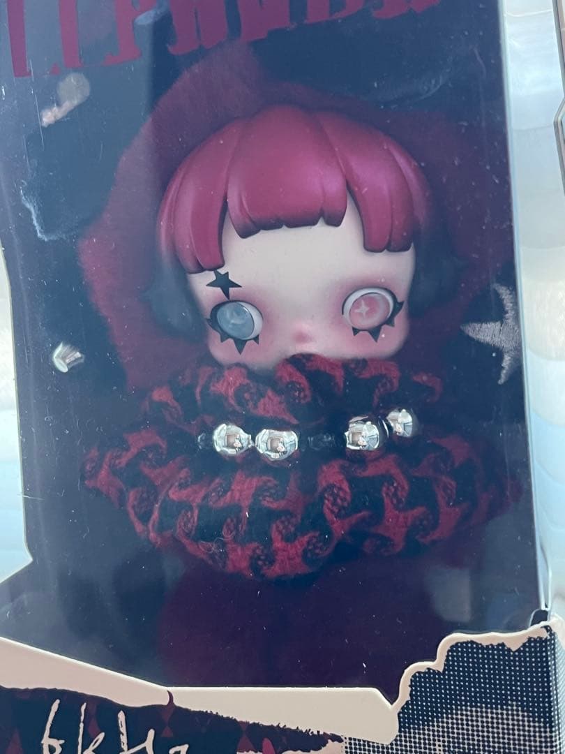 POP MART 【SKULLPANDA EU】ヨーロッパ限定