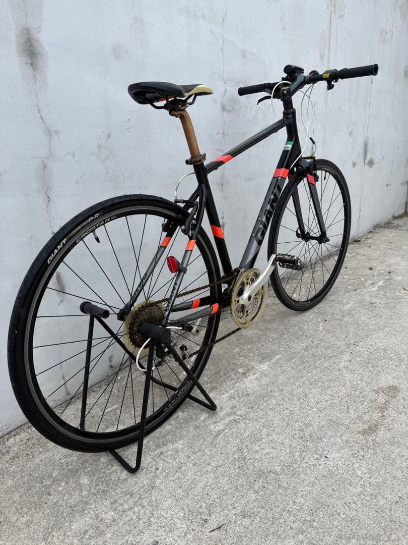 福岡発 GIANT CROSTAR クロスバイク 28インチ 21段 M