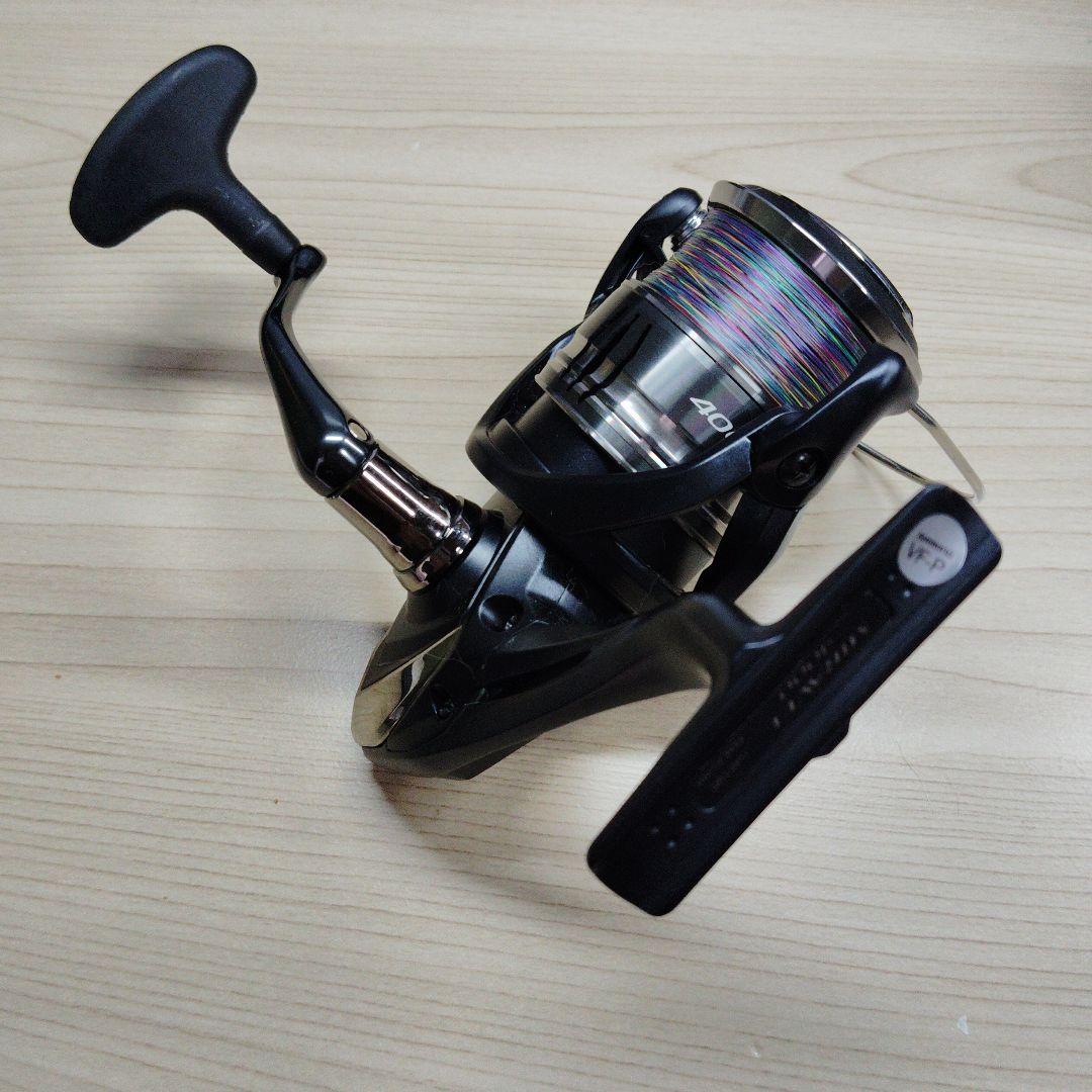 美品　スピニングリール シマノ　22ミラベル4000 PEライン付き