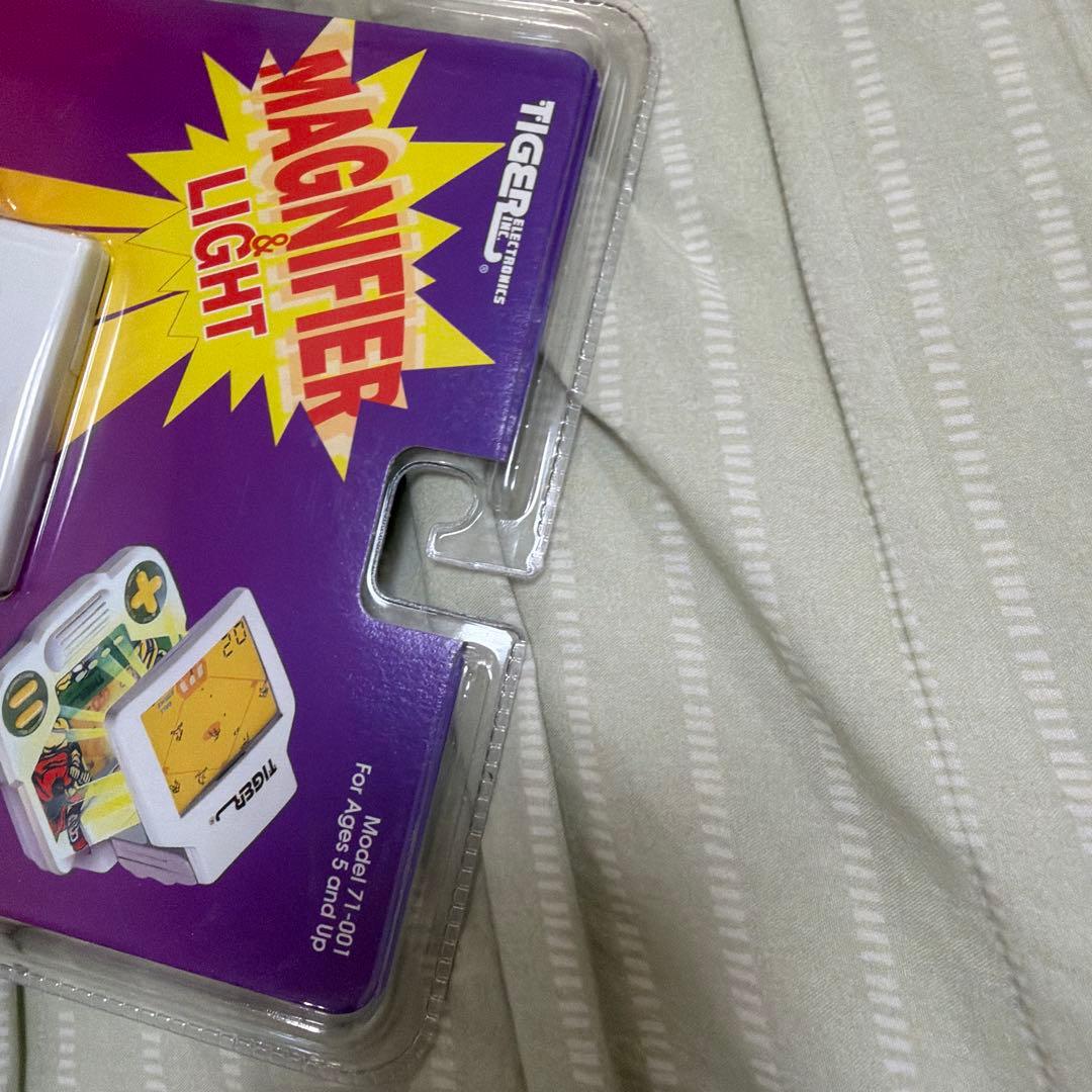 Tiger Electronics LCDゲーム　MAGNIFIER&LIGHT