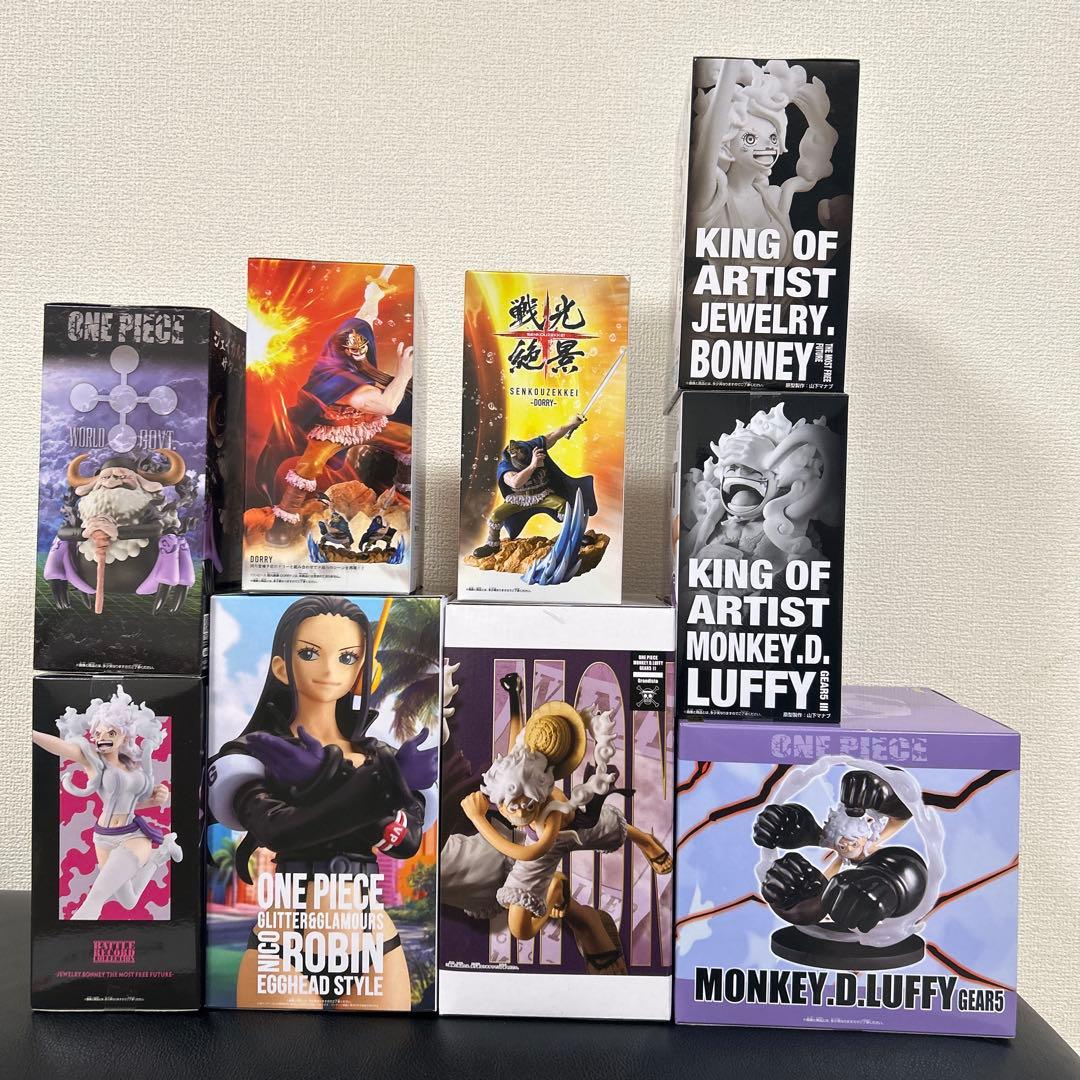 ワンピース　フィギュア９点まとめ売り