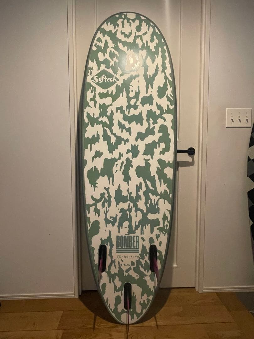 たまちゃん★SOFTECH ソフテック サーフボード BOMBER