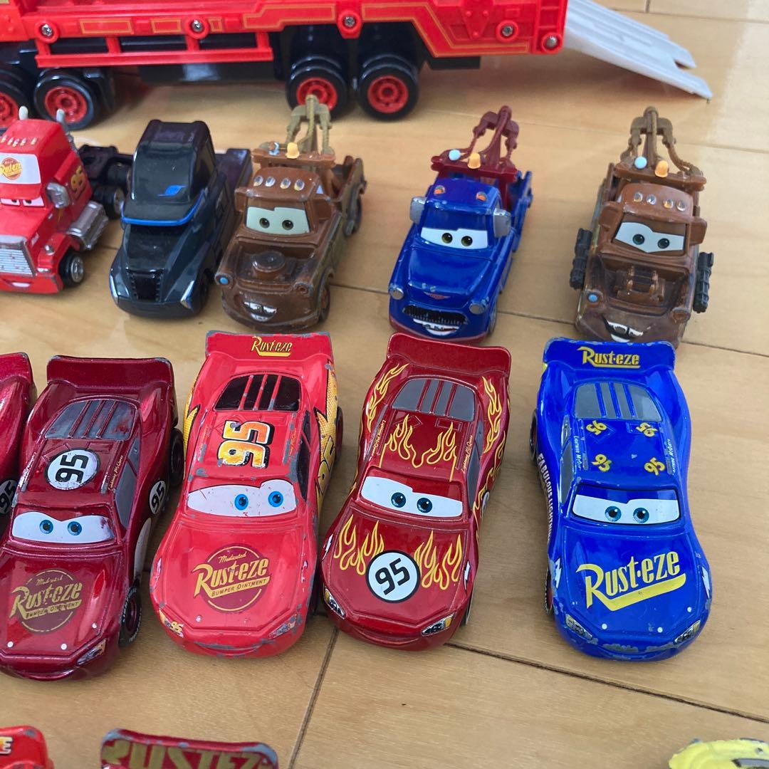 カーズ トミカ　セット　おまけ付き