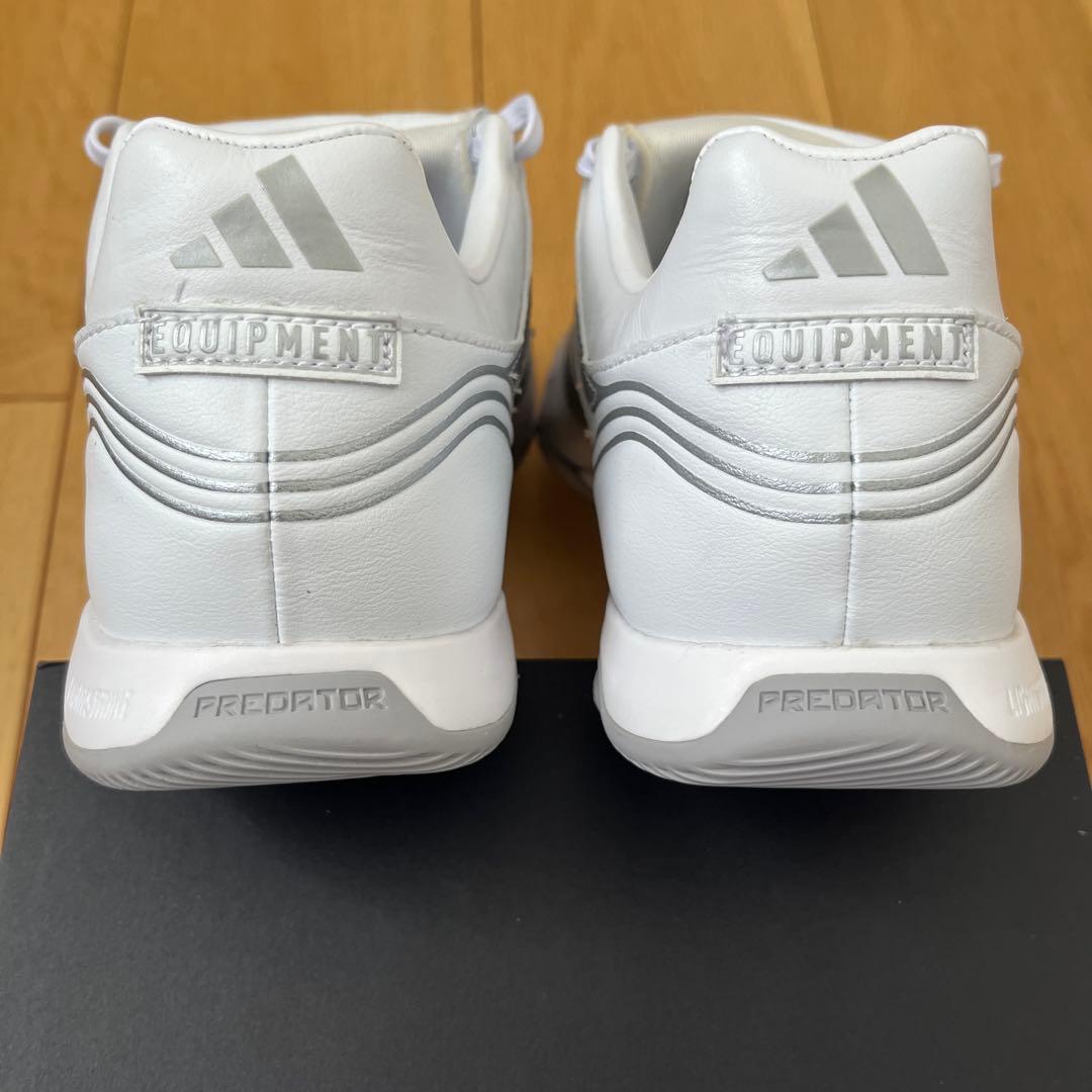 adidas プレデター プレシジョン ストリート ホワイト 抽選 スニーカー