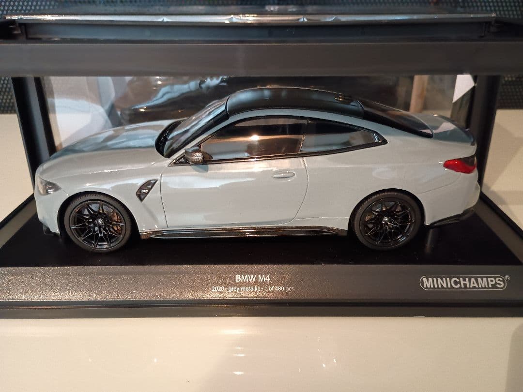 ミニチャンプス MINICHAMPS  M4 2020 1/18