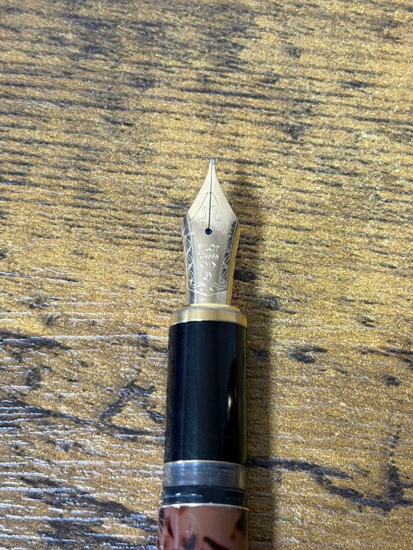 1984年製　初期型　カスタム　鼈甲柄　パイロット　万年筆　M コンバーター一体