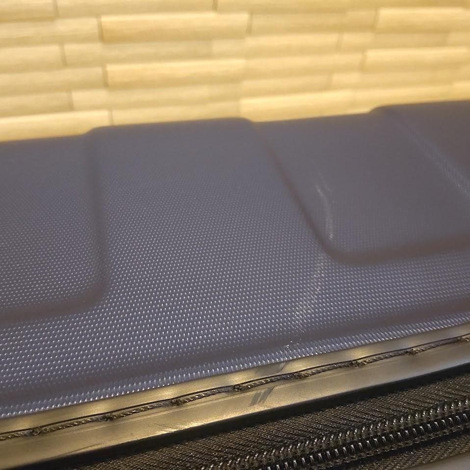 【廃盤】無印良品 バーの高さを自由に調節できるストッパー付き キャリー 85L