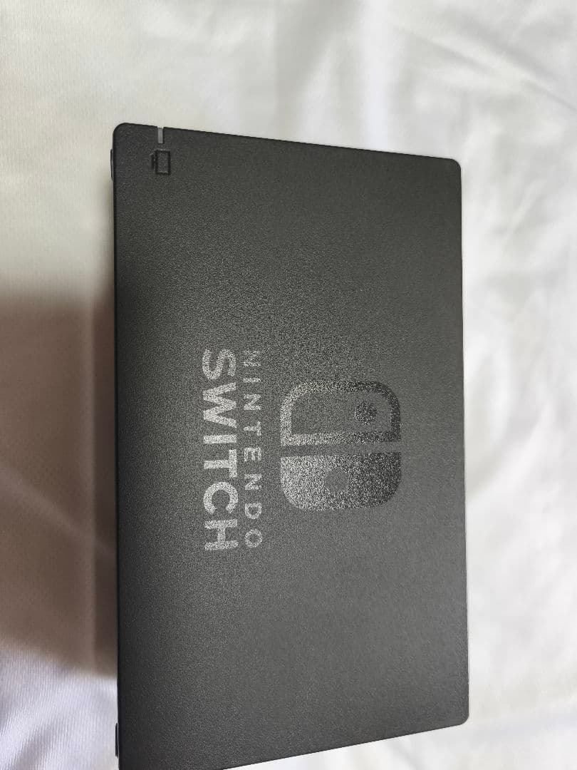 Nintendo Switch 本体　青と赤のJoy-Con　バッテリー強化版