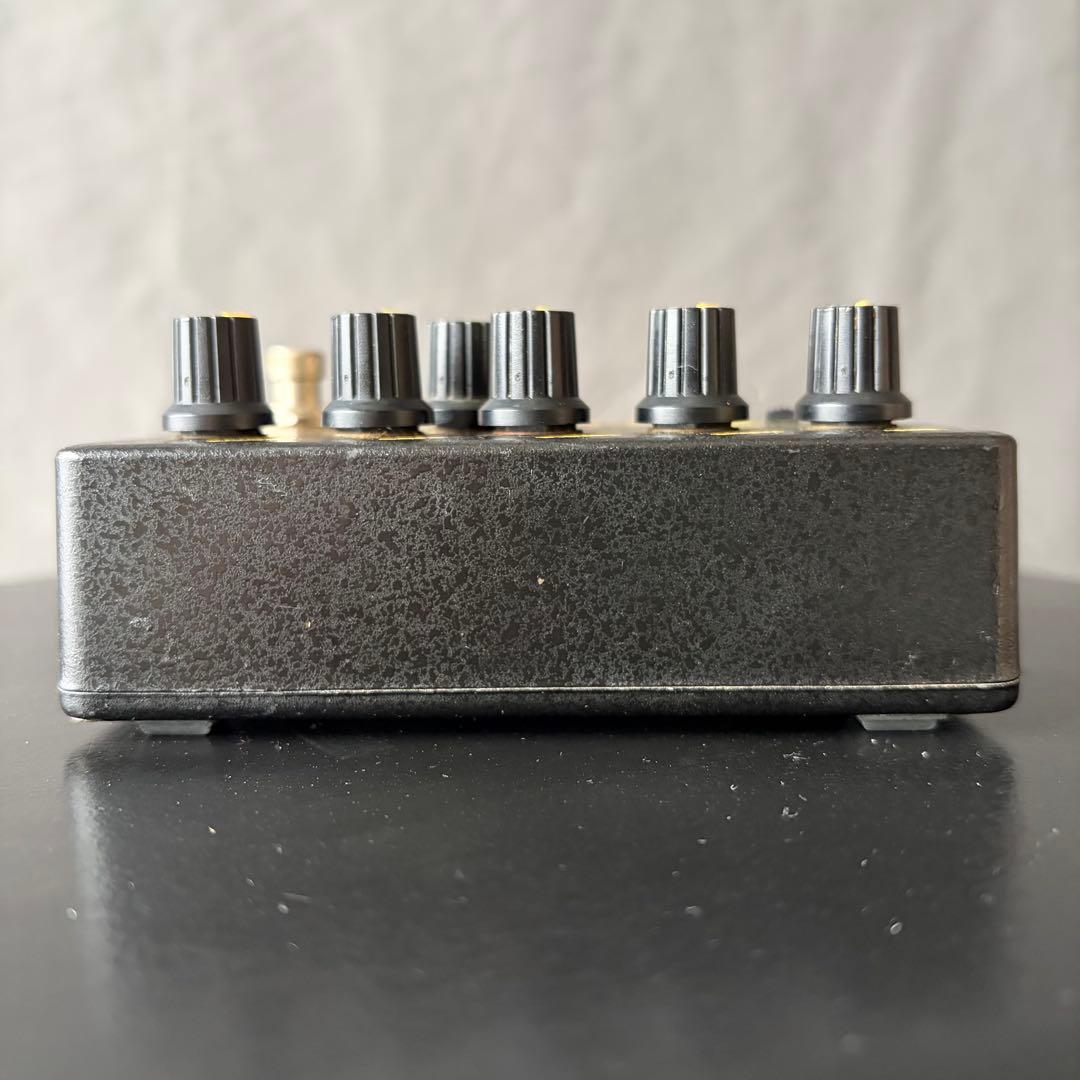 箱付き Tech 21 SansAmp Bass D DI 前期