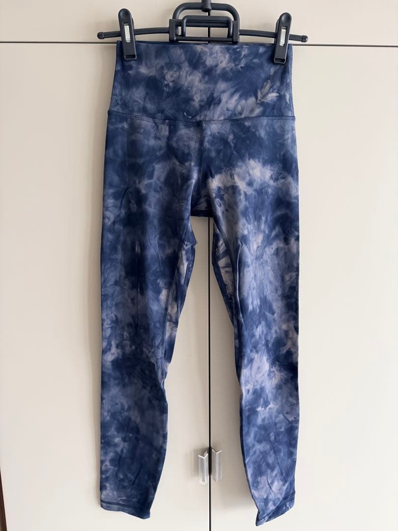 新品未使用 ルルレモン　アライン パンツ ハイウェスト　ランニング ヨガレギンス