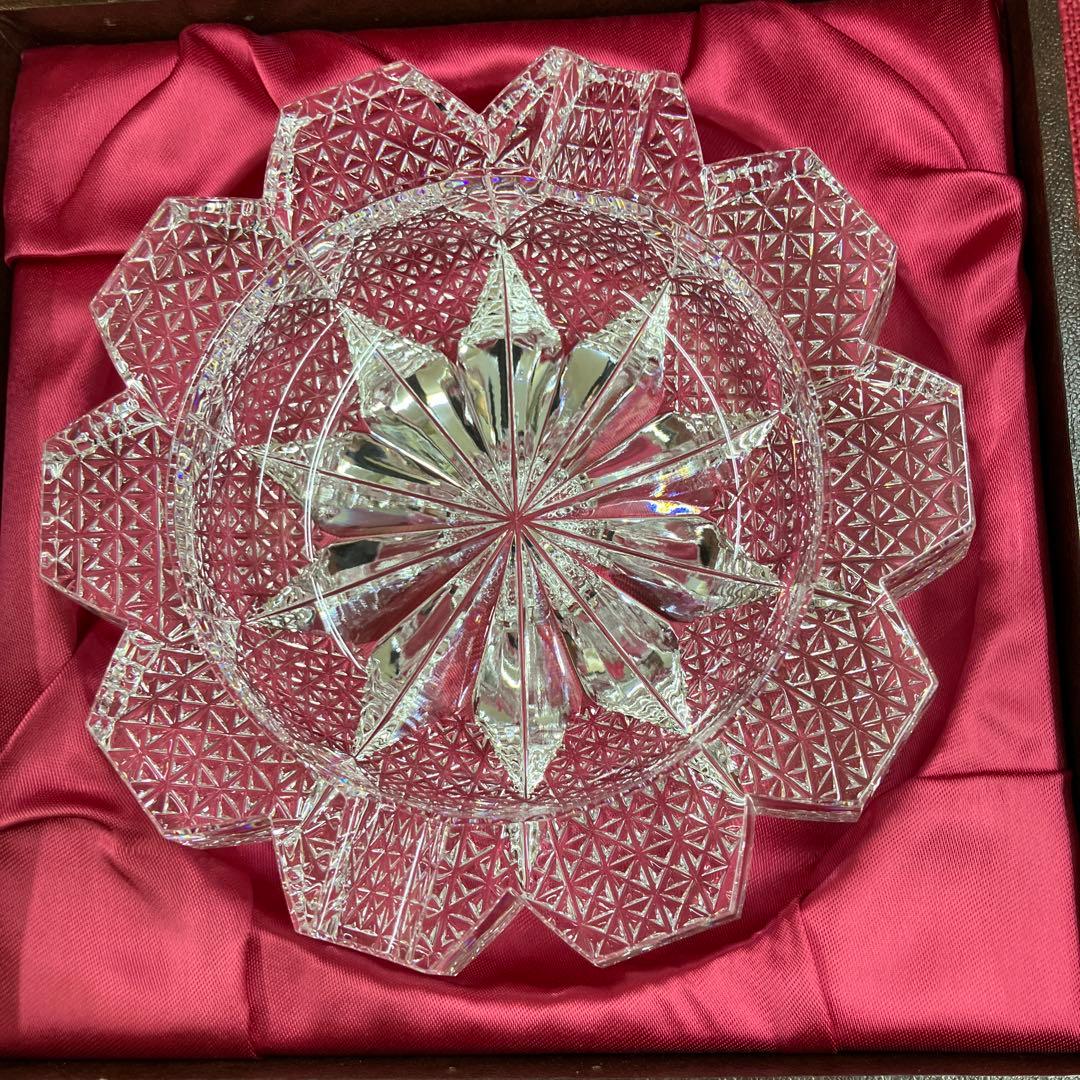 HOYAクリスタルカット灰皿