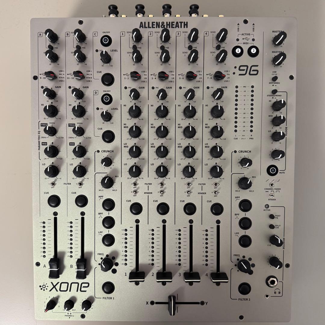 ALLEN&HEATH Xone:96 & デッキセーバー