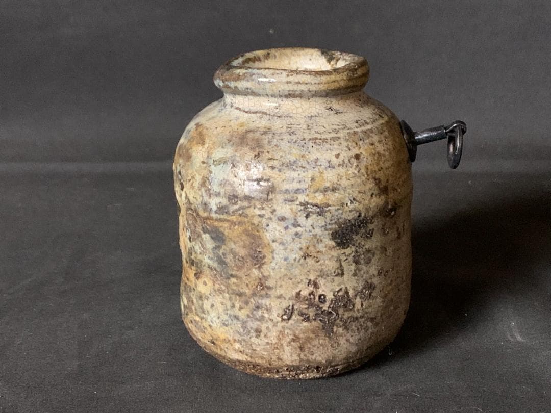 唐津焼 三里窯 浜本洋好造 掛花入 旅枕 共箱 茶道具 896