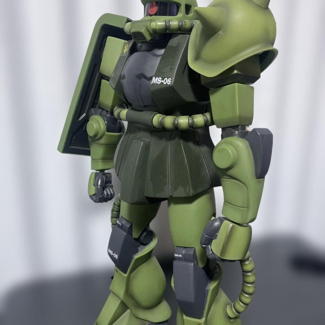 【癒し】ジャンボグレード量産型ザクⅡ初期タイプ　　ジャンク品の出品です。