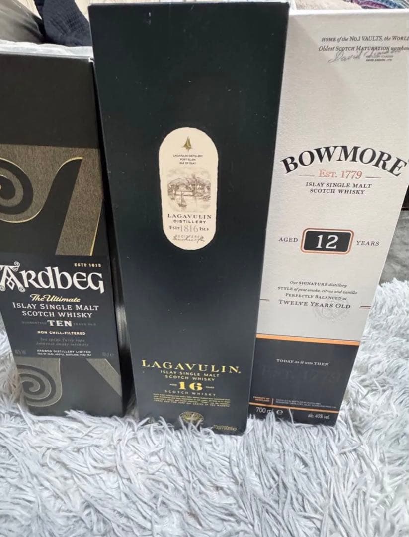 ウイスキーセット Ardbeg Lagavulin 16 Bowmore 12