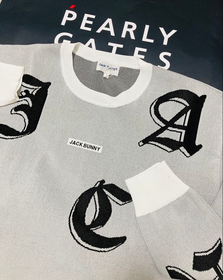 新品 パーリーゲイツ ジャックバニー ゴシックロゴWジャガードニット(6)LL白