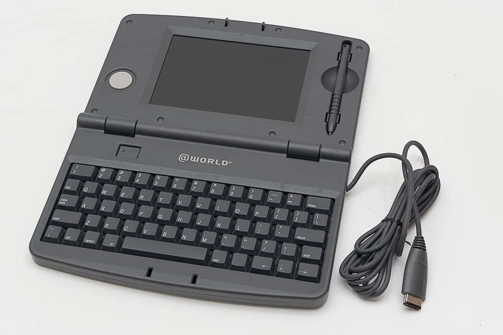 バンダイ pippin@ATMARK キーボード 黒 未使用保管品