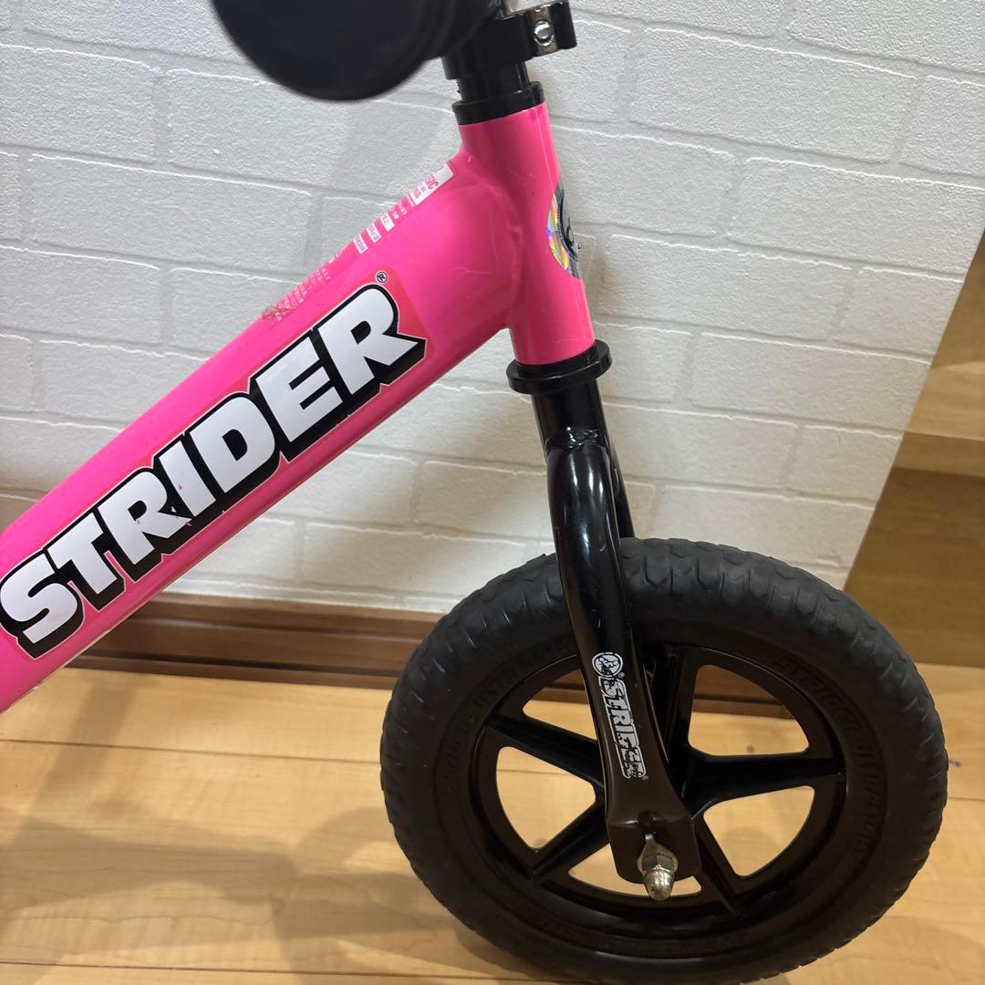 ストライダー ピンク 12インチ 正規品