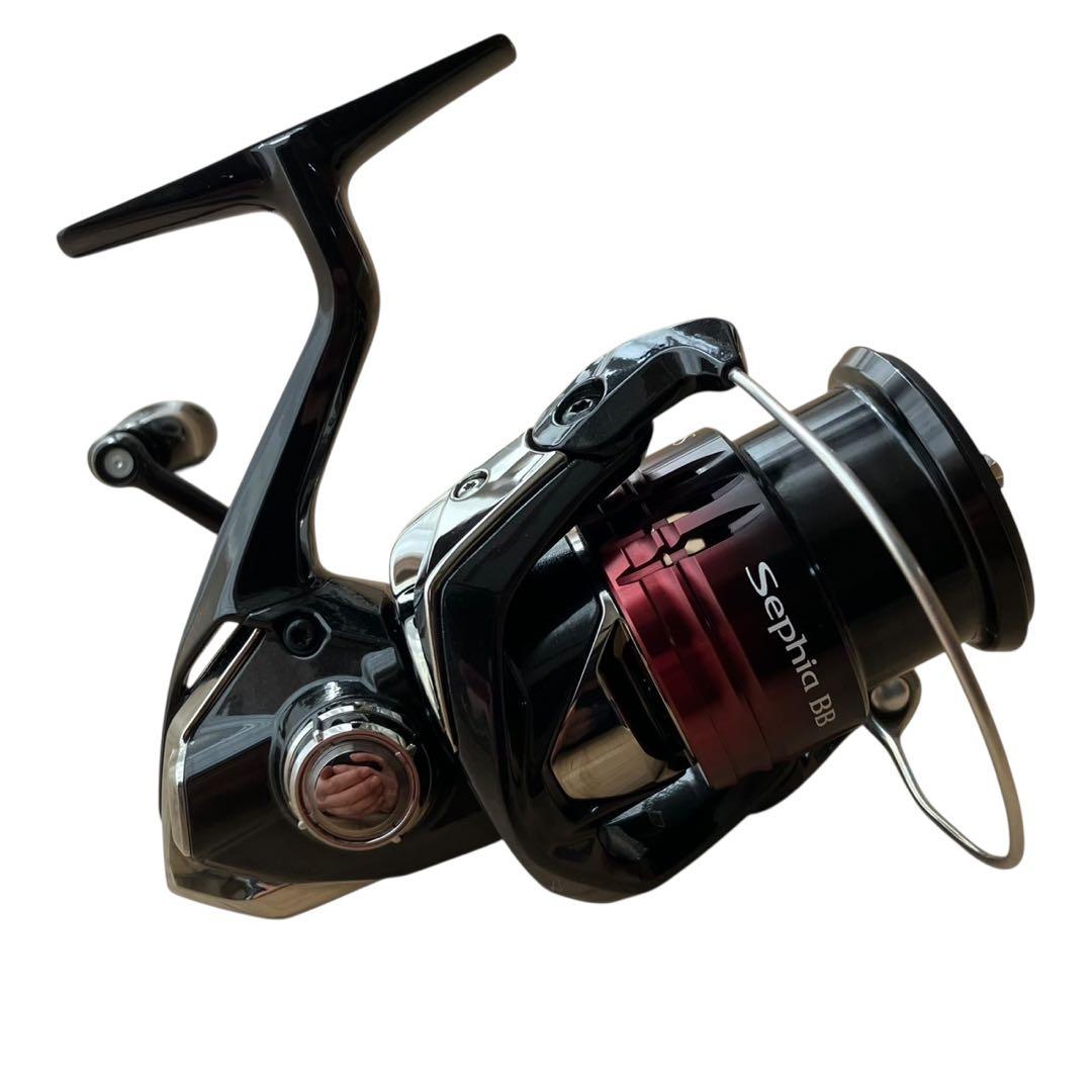 極美品 シマノ 22 セフィアBB C3000SHG スピニング ノブ交換済