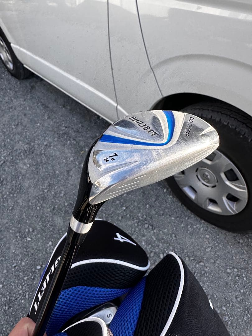 BIGLIETT ゴルフバッグ・アイアン付き