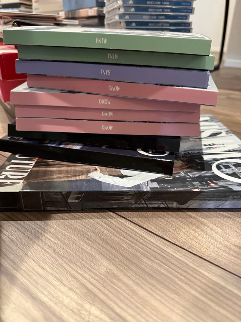 TWICE アルバム集日本韓国版ほぼコンプリート　付属特典多数あり　値下げ可能