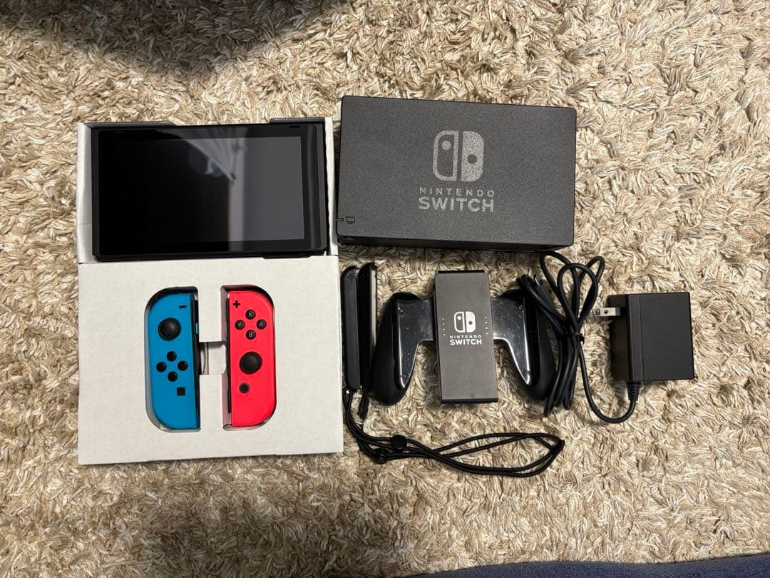 《美品》任天堂スイッチバッテリー強化型 本体 Nintendo Switch