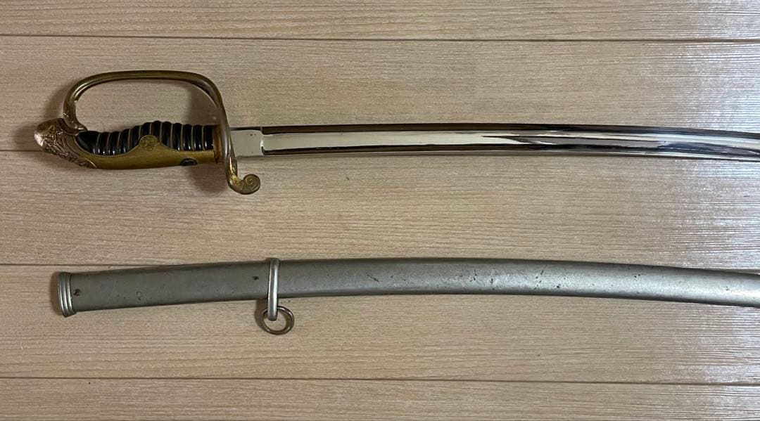 模造刀　美術刀　サーベル　指揮刀　時代武具　B017