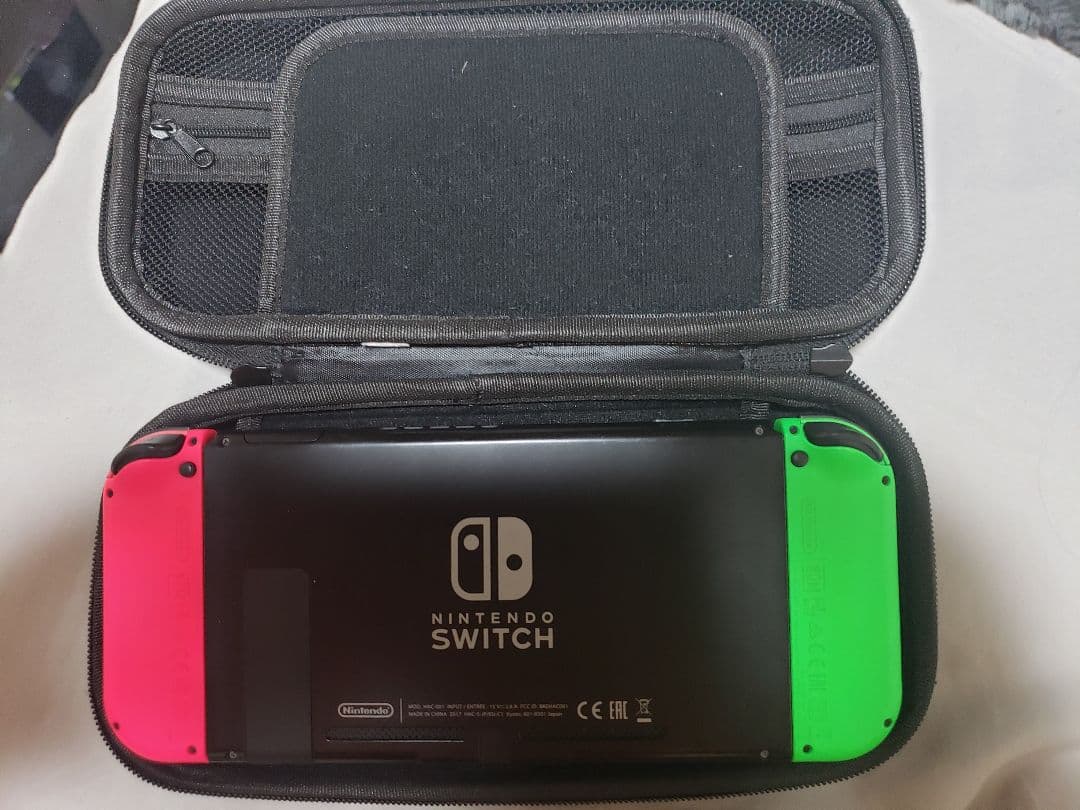 まとめてニンテンドースイッチソフト付き1TB SDカード　4ｋモバイルモニター