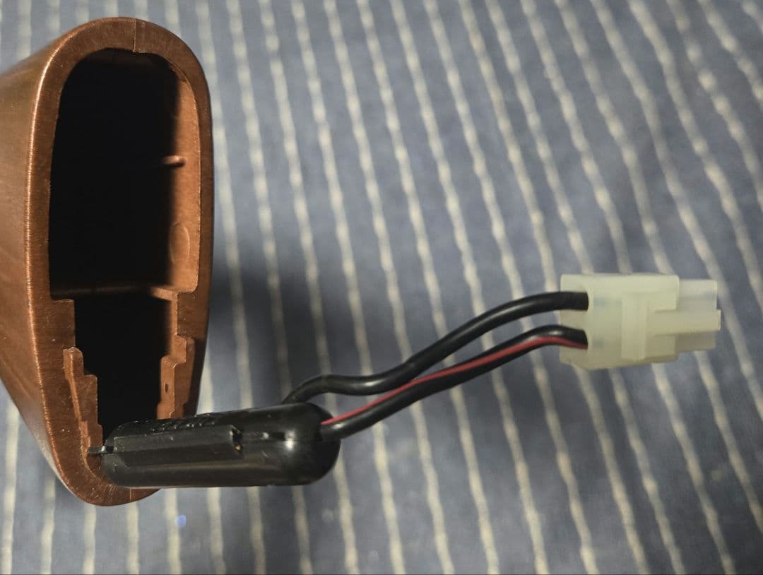 東京マルイ電動ガン　AK47