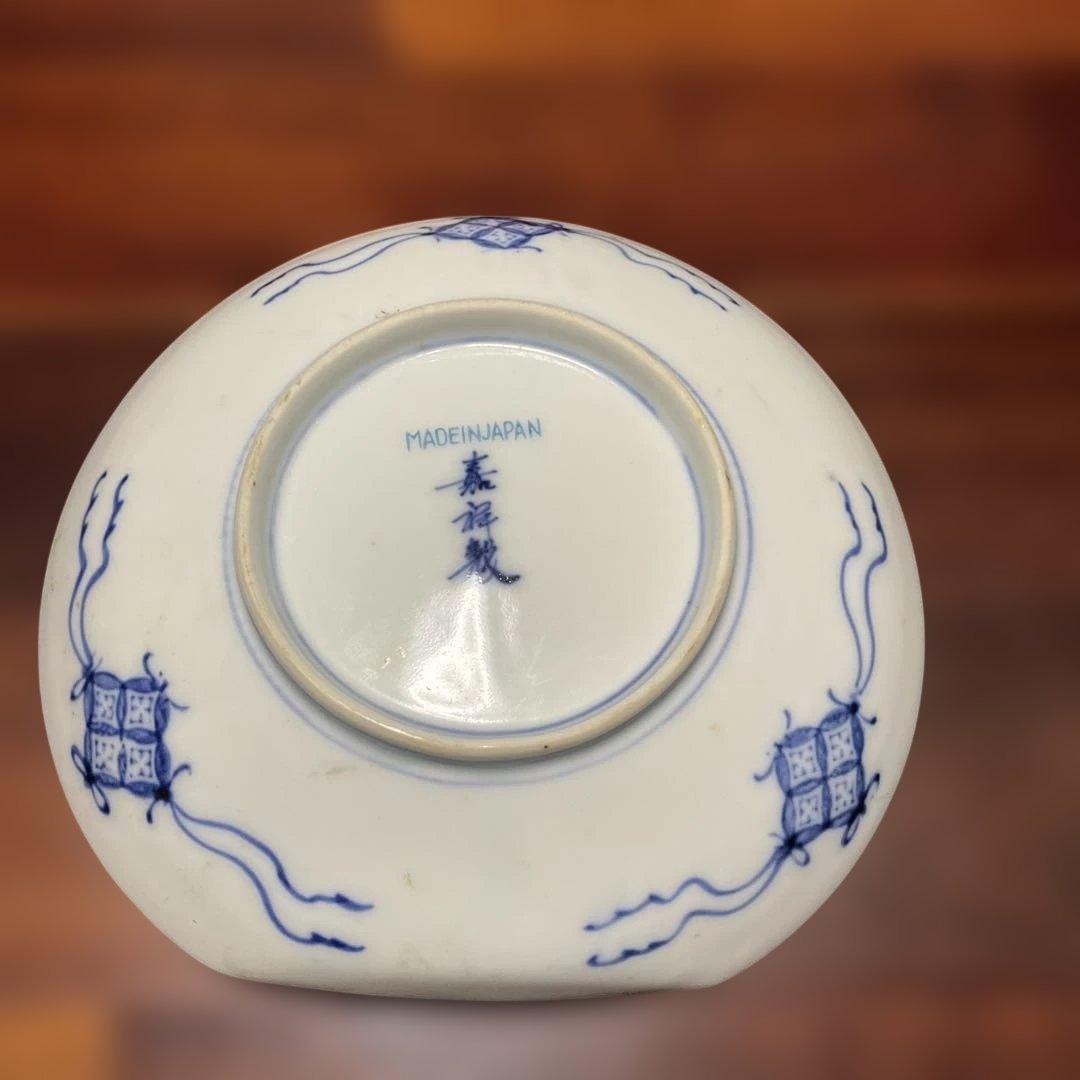 染付、鳥と植物の陶磁器丸皿,戦前、嘉祥製