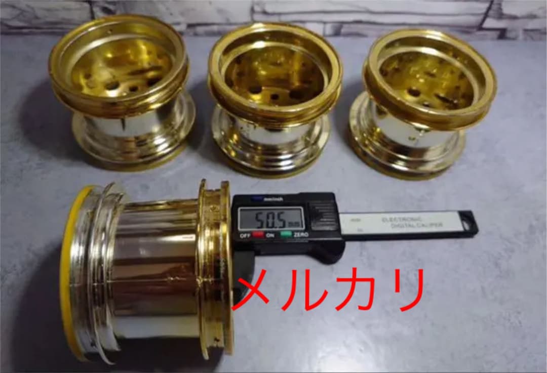 タミヤ   希少ゴールドホイールタイヤ付き