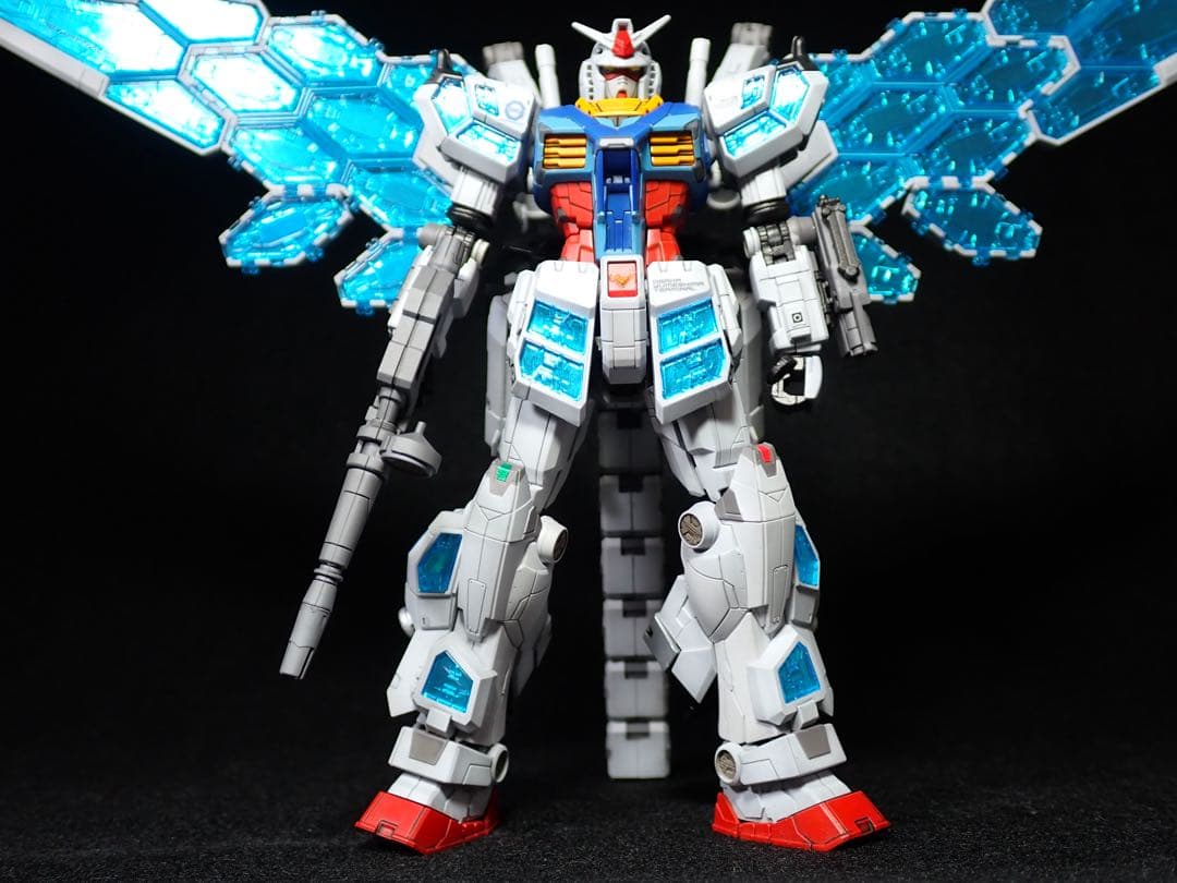 【全塗装完成品】1/144 ガンダム (グラスフェザー装備)