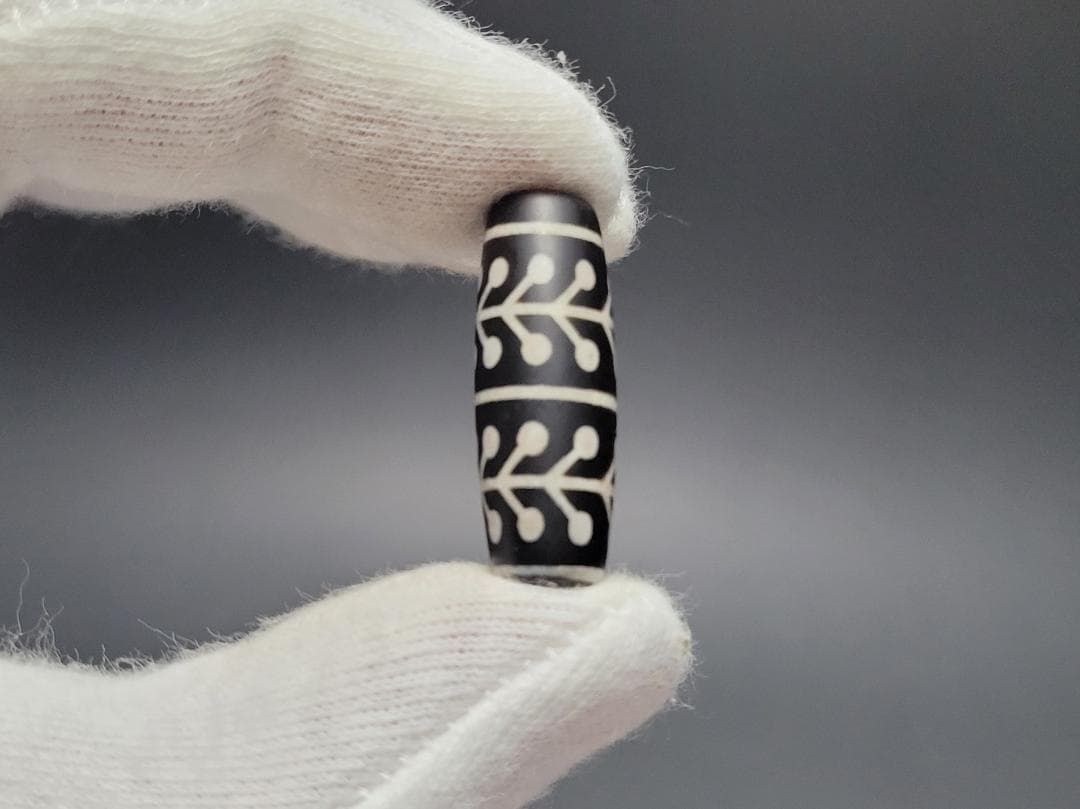 古代 黒瑪瑙 ビーズ 玉 装身具 時代物 高さ約2.9cm