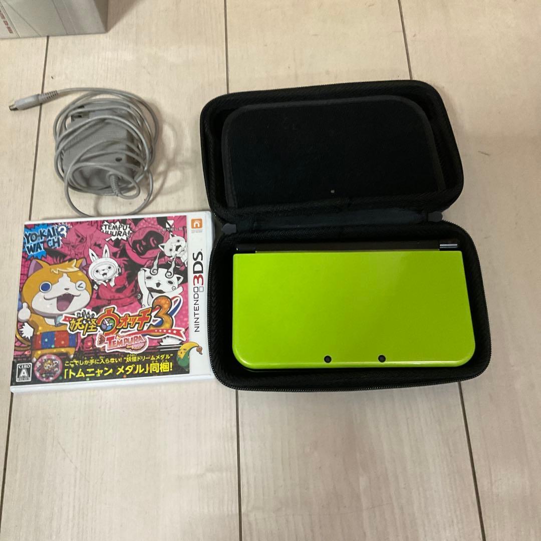 Nintendo 3DS LLライトグリーン　カセット　ケース付き