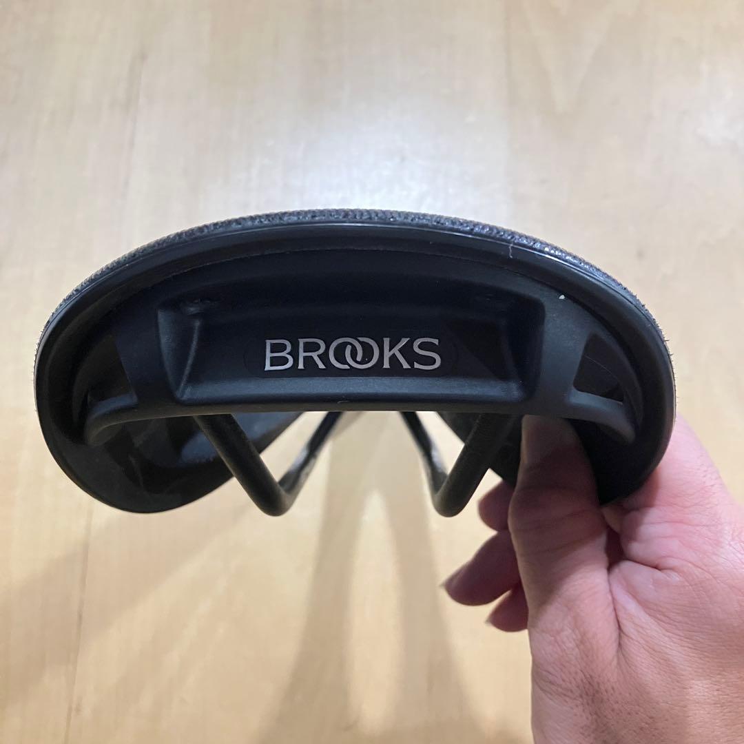 パーツ BROOKS CAMBIUM C15 CARVED ALL WEATHER